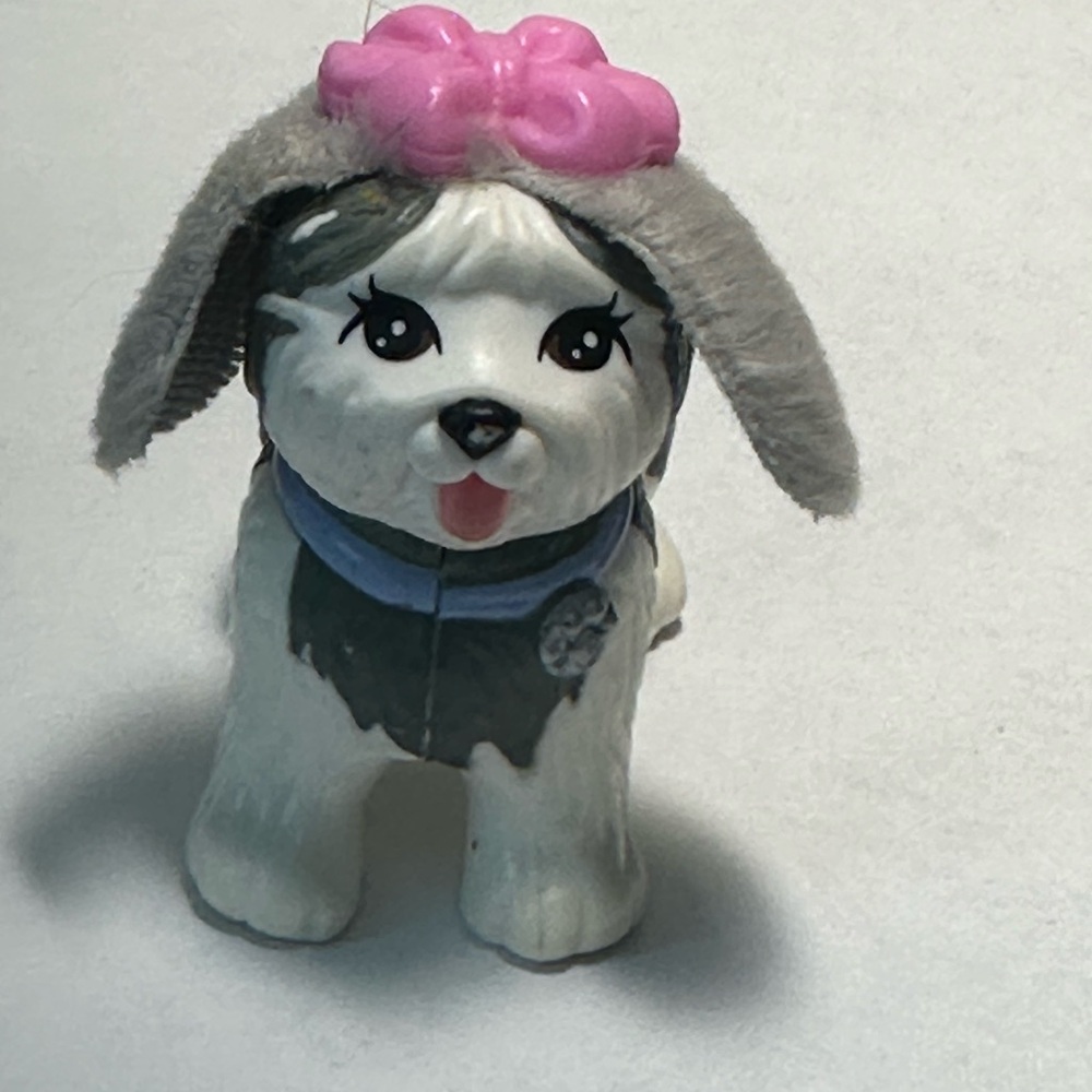 Vintage Littlest Pet Shop Dog from Garden Tag Pets White And Gray Dog Collection - Picture 2 of 8